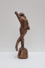 Asana Fujikawa – Tanzende, 2021, Bronze, 33 x 13 x 13 cm