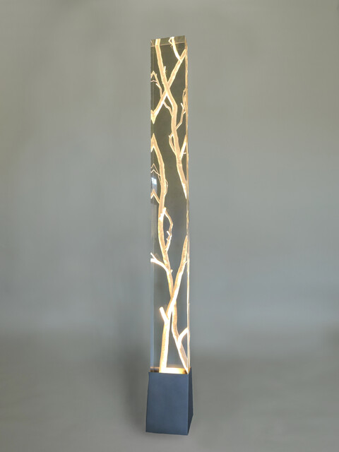 Skulptur "Luminous", Plexiglas, Edelstahl, LED, ausgehöhlt, gefräst, geschliffen, poliert, 2023-2024