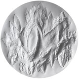 Aja von Loeper, Papierrelief, Weißes Blatt in rund, 70 cm Durchmesser, 2024