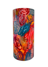 Cora Korte, ”Sing you a lovesong today…“, Lichtobjekt, Hinterglasmalerei, Acrylzylinder, 40 x 18,5 cm