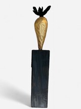 Karottensäule 24 karat vergoldet, Holz-Kastanie, Höhe 80 cm, 2024