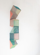 Sheila Furlan,15 g colour cubes variation nr. 3, 2024 genäht, transparenter Organza- Stoff (Poly) 58 x 10 x 14 cm