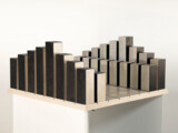 Rainer Thurau &#34;BLACK IS WHITE&#34;, 2025, Mooreiche und Ahorn, 85 x 85 x 30 cm
