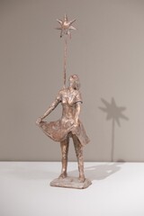 unterschiedliche Größen - Bronze patiniert