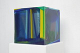 Harald Pompl, "Color cube #37" - 2025, Harz, Pigmente, 25 x 25 x 25 cm