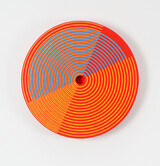 Reinhard Wöllmer, Struktur radial shady - 2024, Papiermaché, eingefärbt, Acryl, Farbstift; D-44 x 4 cm