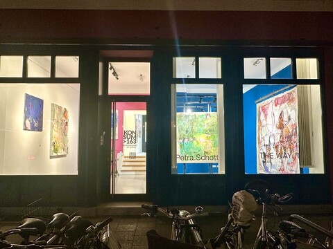 Solo-Ausstellung von Petra Schott in der konsum163 - contemporary in München