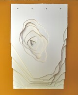 GLAJCAR paperwall 2024 032 182 x 120 x 34 cm